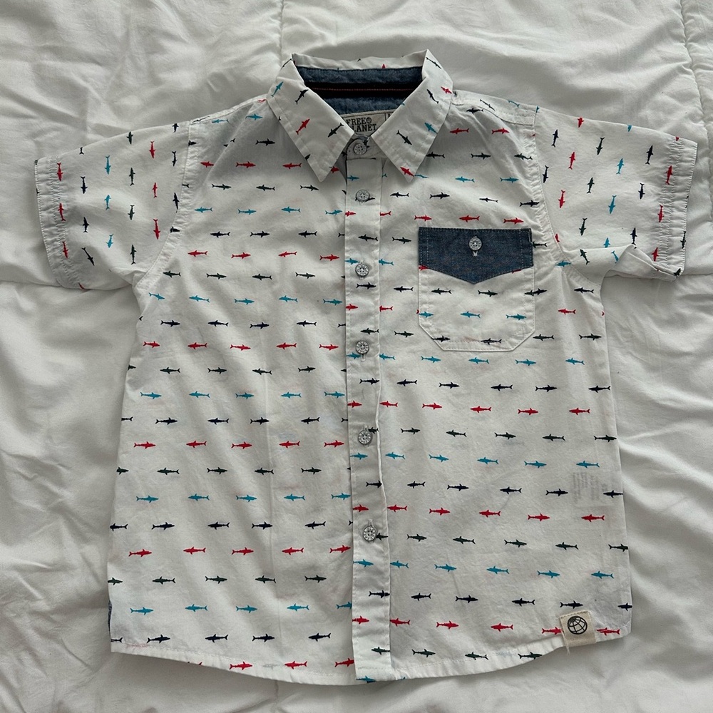 Free Planet White and Red Button Down Shirt Casual Style